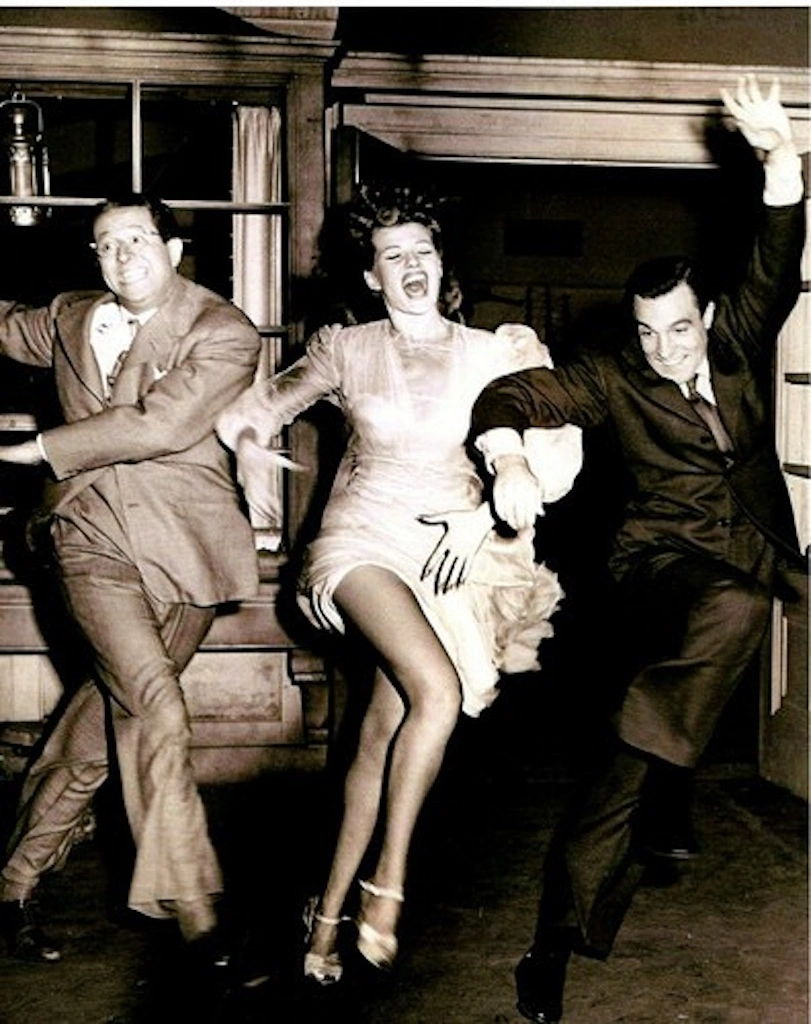 Gene Kelly, Phil Silvers and Rita Hayworth in Cover Girl