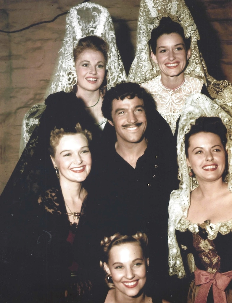 Gene Kelly as Serafin in The Pirate